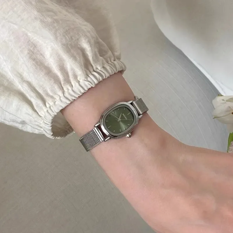 Minimalist Thin Watch - Küçük Oval Kadran Yeşil Izle Basit